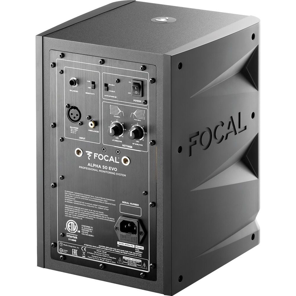 focal_alpha_50_evo_5_6ce67fd9b98d43399248815b267e7f6d_1024x1024