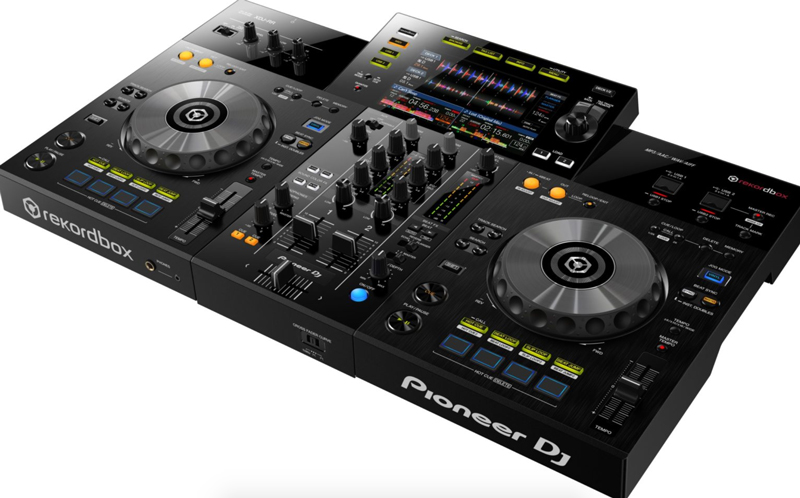 ban-dj-pioneer-xdj-rr