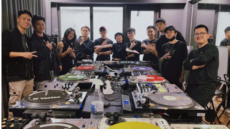 Hanoi Spinning Space – Scratch Course