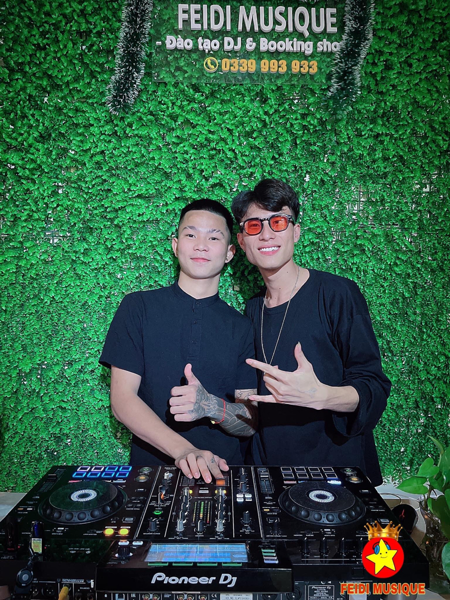 Học DJ ở đâu uy tín, chuyên nghiệp tại Hà Nội