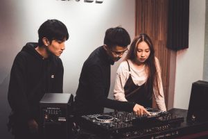 Những địa chỉ học DJ chuyên nghiệp tại Hà Nội