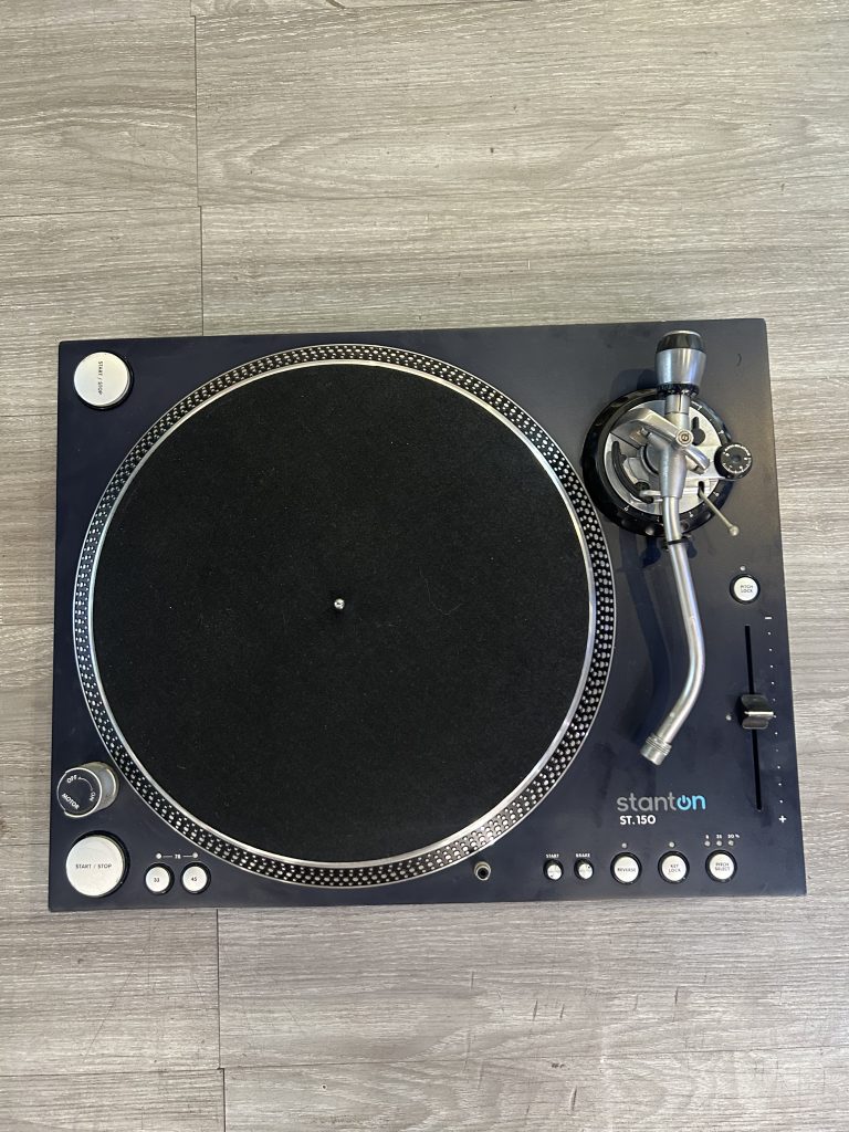 Turntable Stanton St.150