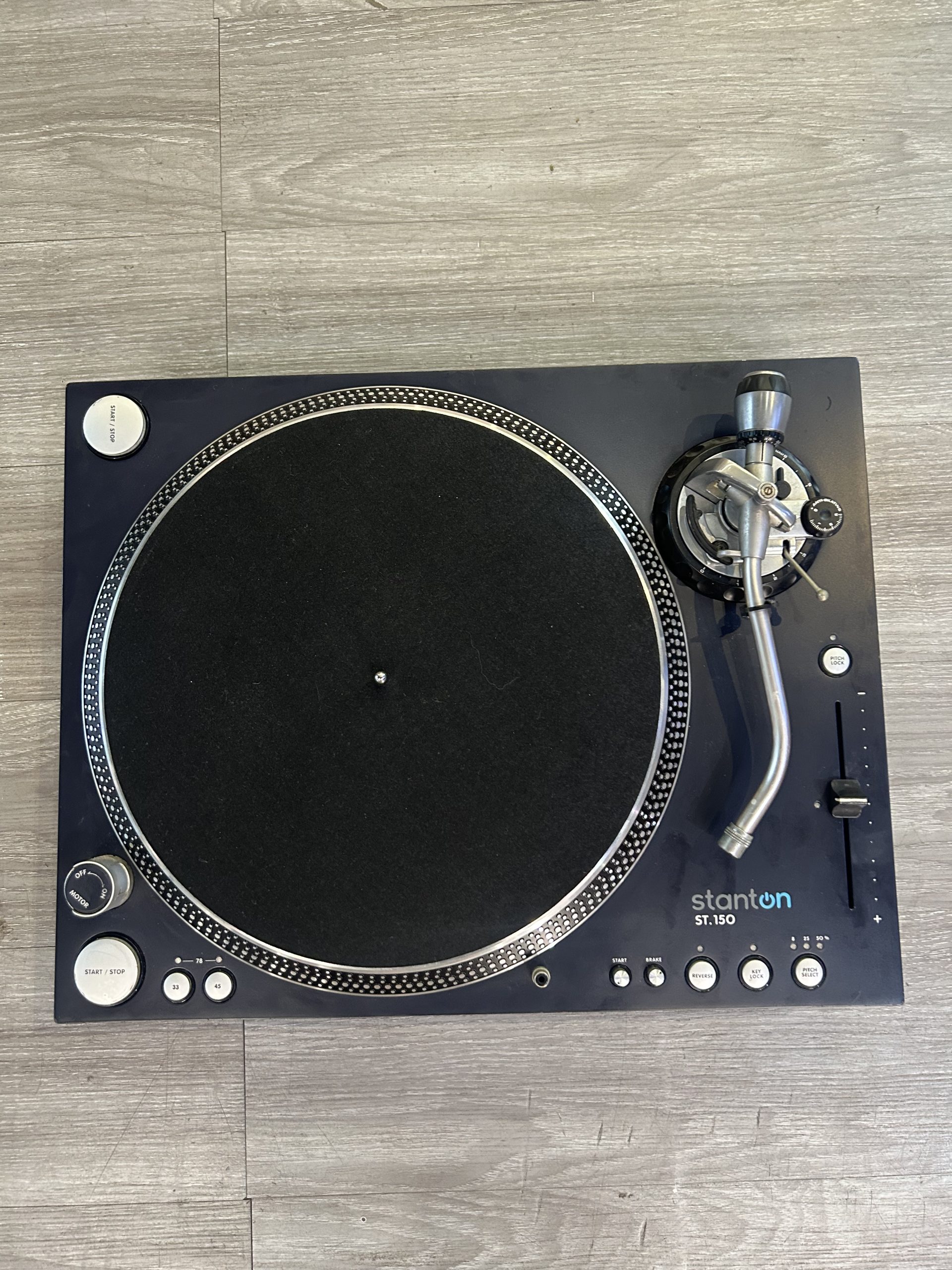 Turntable Stanton St.150