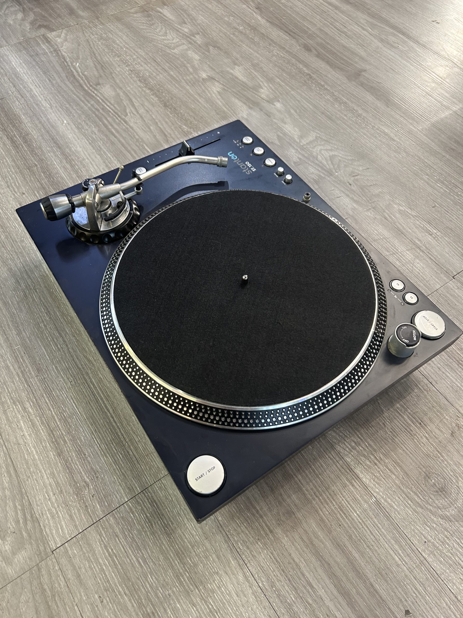 Turntable Stanton St.150