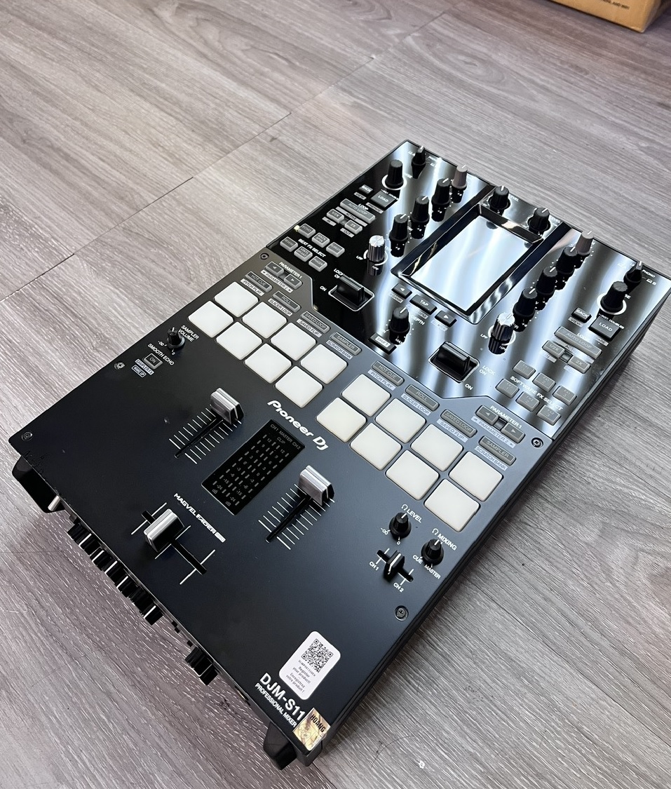Mixer Pioneer DJM S11