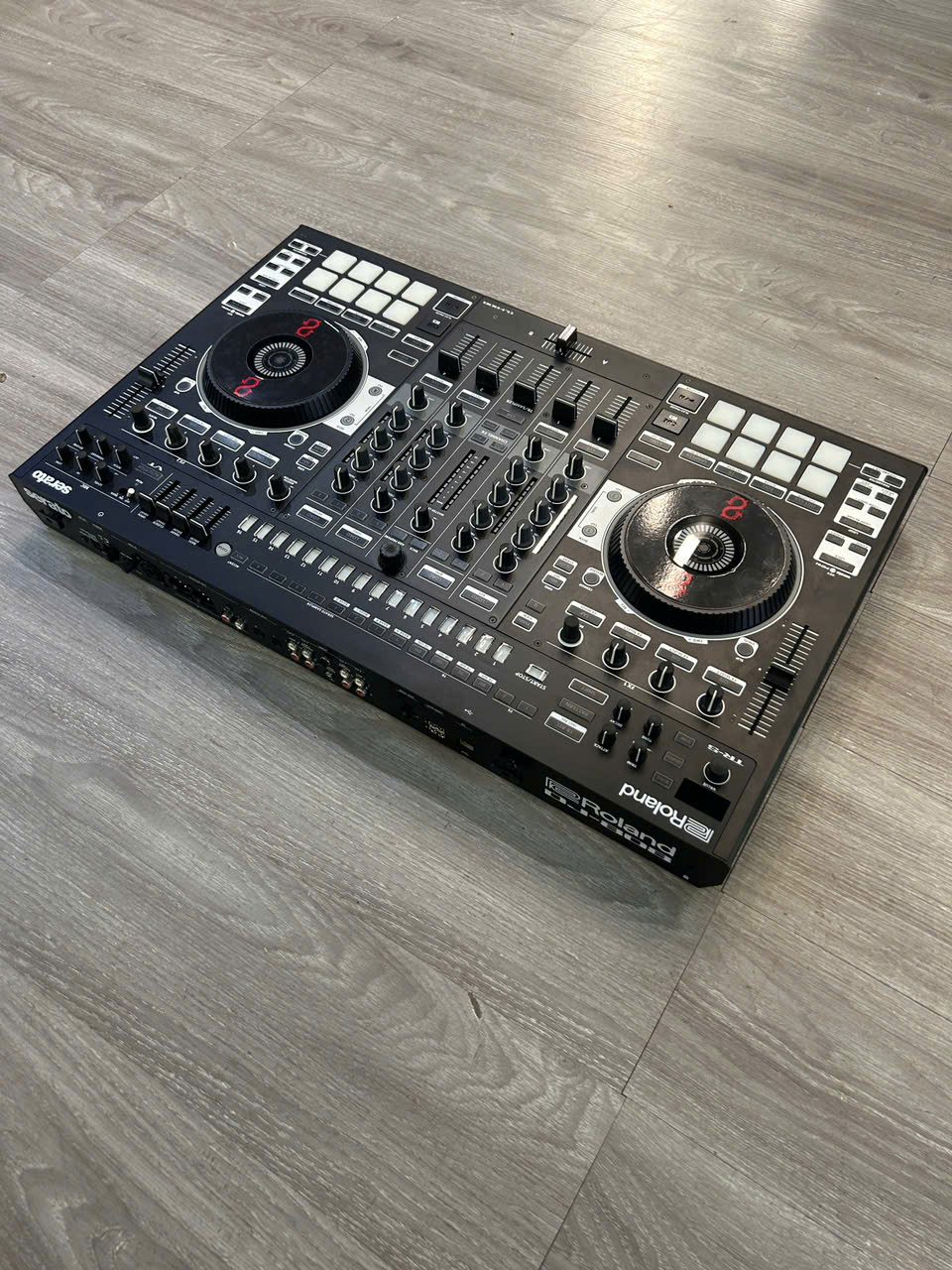 Controller Roland DJ808