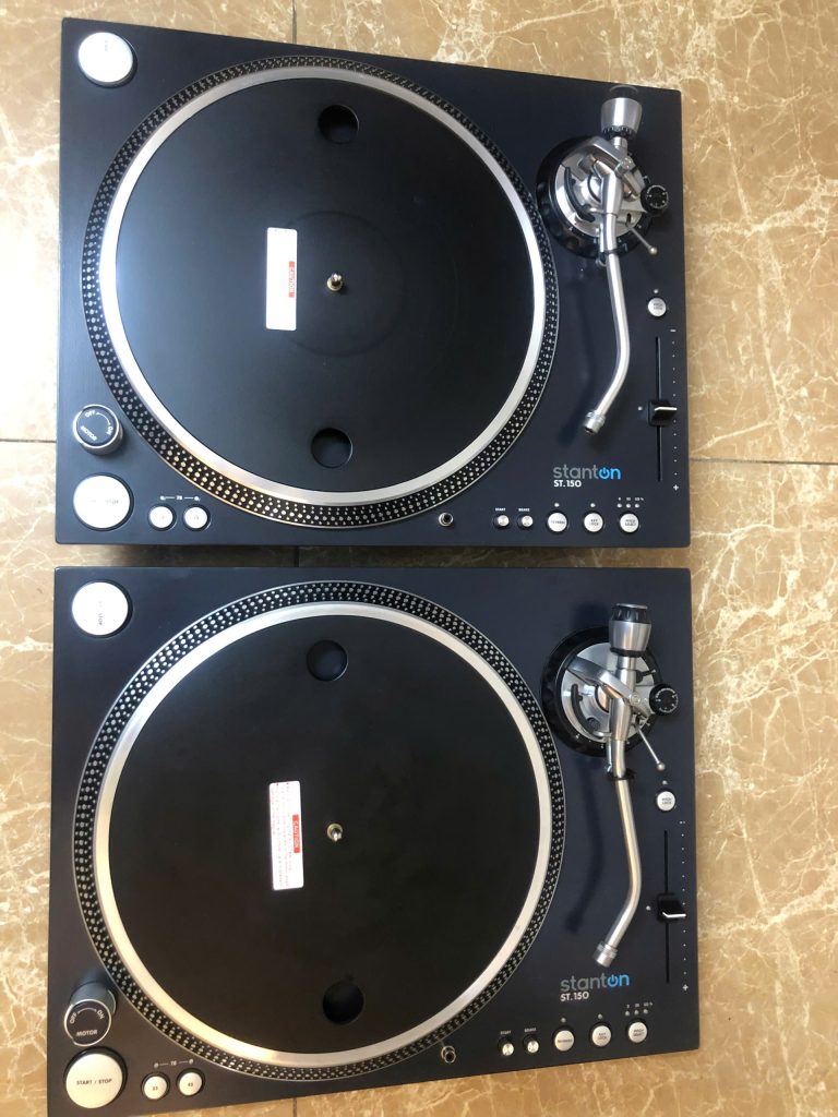 Cặp Turntable Stanton St.150