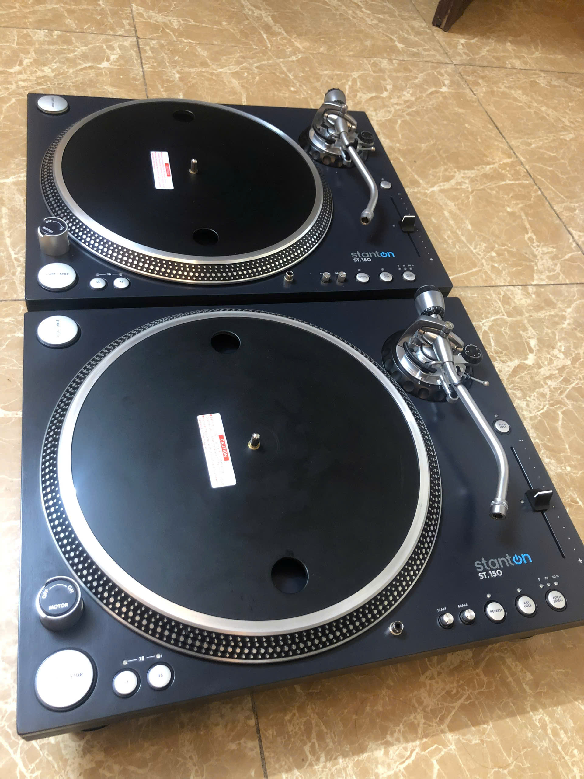Cặp Turntable Stanton St.150
