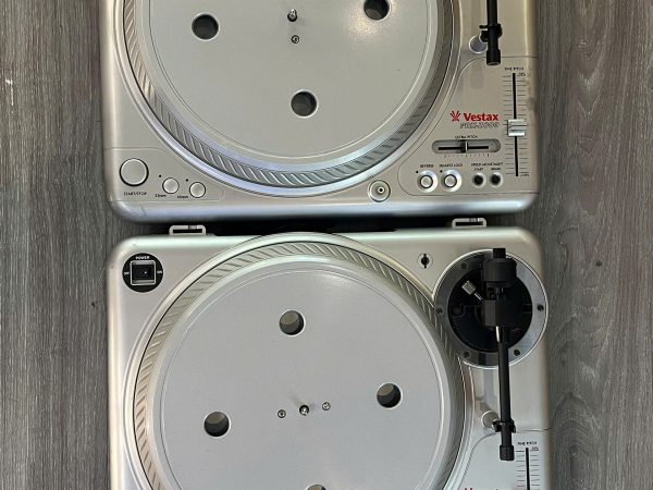 Cặp Turntable Vestax PDX 2000