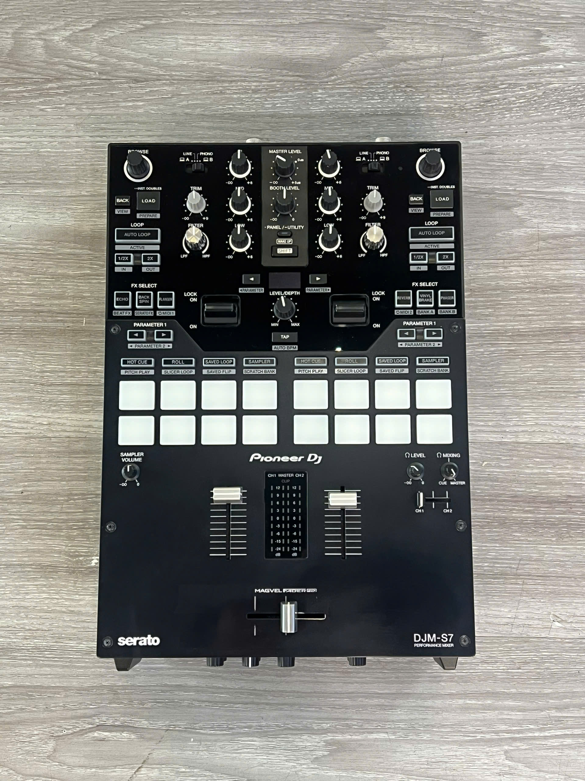 Mixer Pioneer DJM S7