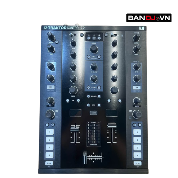 Mixer Native Intrument Traktor Z2