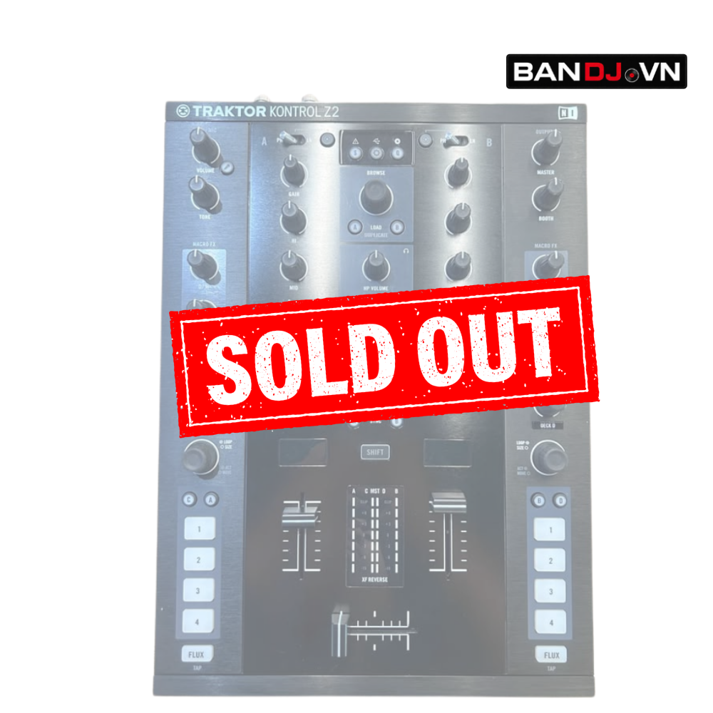 Mixer Native Intrument Traktor Z2